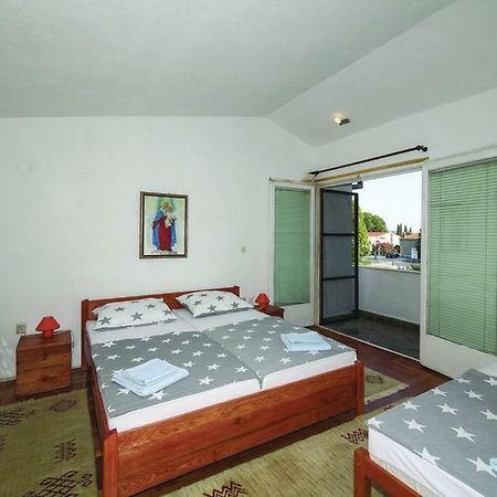 Apartment Ivan Kaštela Екстериор снимка